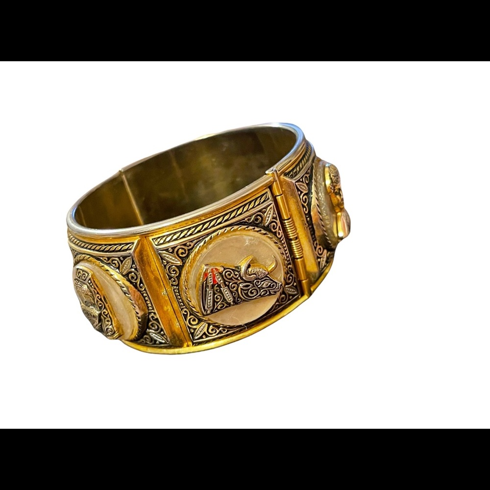 Vintage 1940 Gold plated Damascene Bangle bracelet matador bull flamencio Dancer - Picture 3 of 10